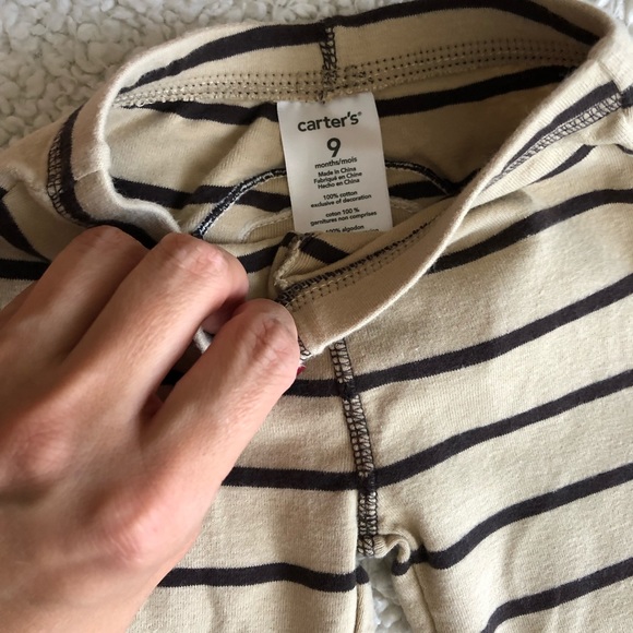 Carter’s Two-Piece Monkey Bodysuit & Pants Set - Picture 5 of 6